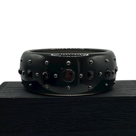 Marc Jacobs Black Resin Bangle Bracelet Size 7.75 - Picture 5 of 6